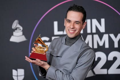 El nominado al Grammy Edgar Barrera desea ser un pionero para los compositores latinos