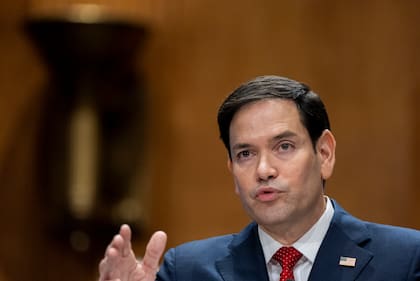 El nominado por el presidente electo Donald Trump para secretario de Estado, Marco Rubio, en su audiencia de confirmación en el Congreso en Washington el 15 de enero del 2025
