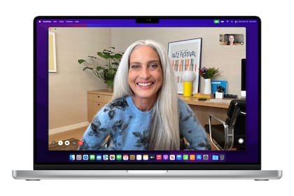El notch de la nueva MacBook Pro no tiene FaceID, como se especuló antes; sólo la webcam y los micrófonos