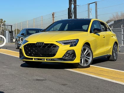 El nuevo Audi S3 Sportback en color Amarillo Pitón