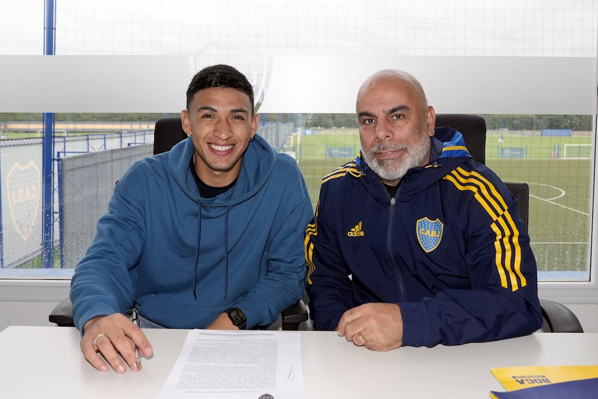 El nuevo contrato de Equi Fernández con Boca es hasta diciembre de 2028 (@BocaJrsOficial)