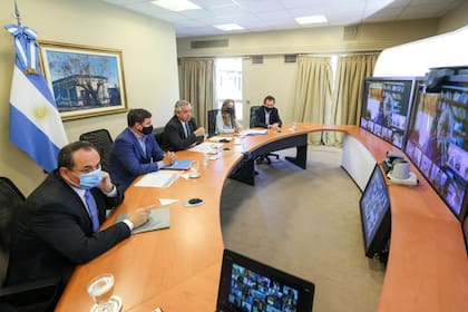 El nuevo crédito del CAF-Banco de Desarrollo de América Latina destinará otros 300 millones de dólares para el Plan Argentina Contra el Hambre