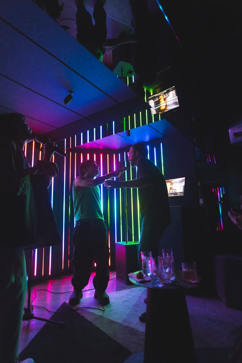 El nuevo espacio dedicado al karaoke en Belgrano.