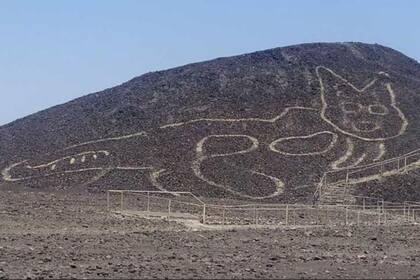 El nuevo geoglifo está en la Pampa de Nazca, en la zona del Mirador Natural