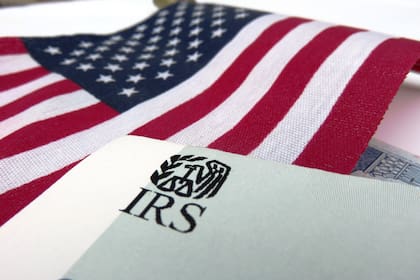 El nuevo informe del IRS utiliza un certificado digital integrado para que terceros verifiquen su legitimidad sin exponer datos sensibles como ingresos o dependientes