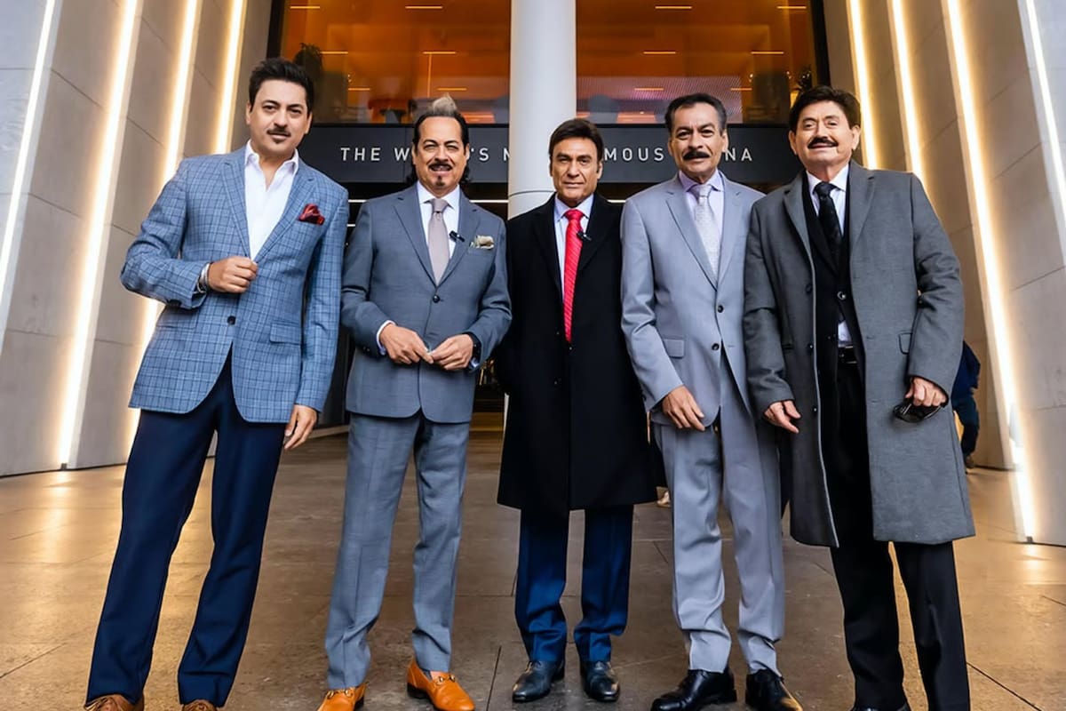 El nuevo letrero “Los Tigres del Norte Way” fue develado en una ceremonia oficial en Sunset Park, Brooklyn, una zona de alta concentración latina. Foto: Instagram @lostigresdelnorte