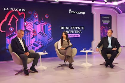 "El nuevo mapa logístico industrial argentino"
Alejandro Winokur (Newmark), Candela Contreras (LA NACION) y Christian Fucile (IMB Naves Industriales)