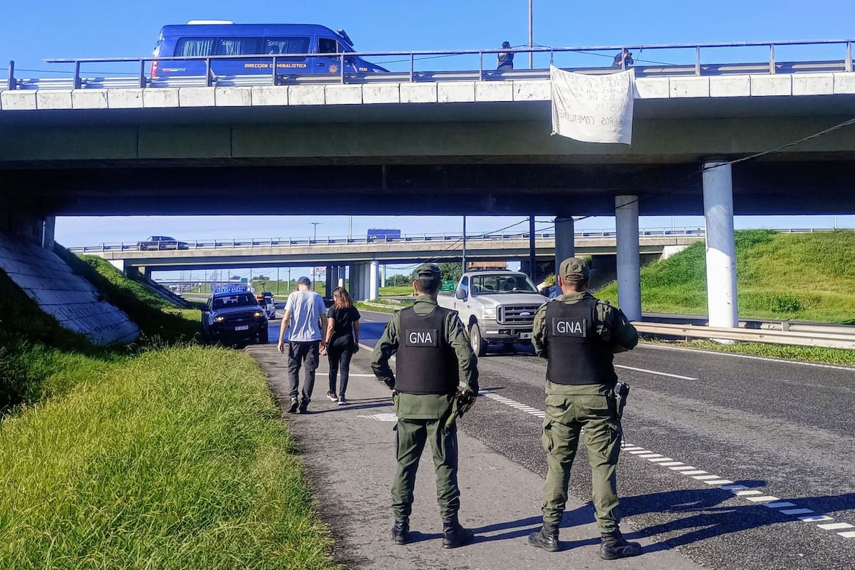 El nuevo mensaje mafioso en contra del gobernador Pullaro.