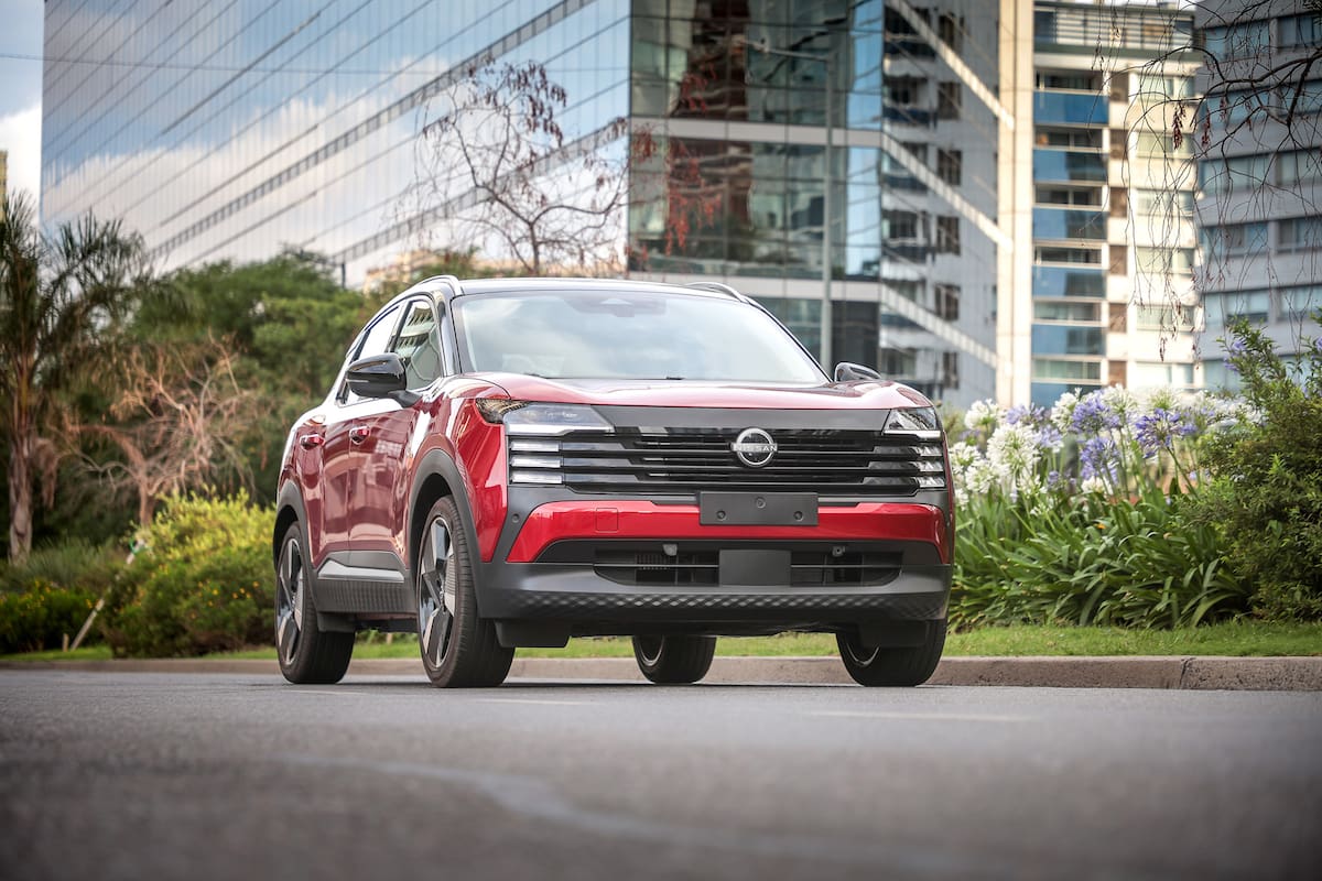 El nuevo Nissan Kicks incorpora un nuevo motor y crece en dimensiones respecto de su predecesor