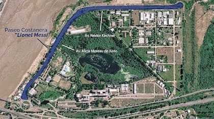 El nuevo nombre alcanza a uno de los espacios públicos más representativos de la capital santafesina, ubicado frente al Puente Colgante y la laguna Setúbal