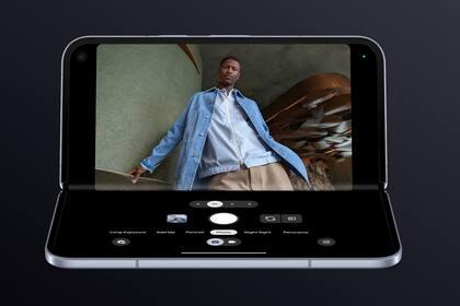 El nuevo Pixel 10 Pro Fold de Google es el primer smartphone plegable con certificación IP68 de protección contra agua y polvo