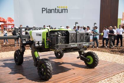 El nuevo robot pulverizador es furor en la Expoagro