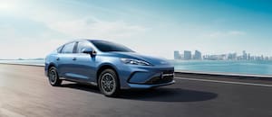BYD lanzó en el país el auto con mayor autonomía: consume solo 3,7 litros cada 100 kilómetros