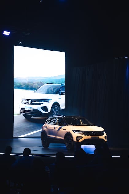 El Nuevo T-Cross de Volkswagen llega con un diseño renovado y atractivo.