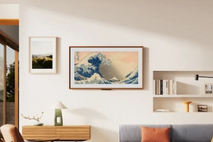 El nuevo televisor de Amazon integra tecnología avanzada y por su estructura puede ser colocado en cualquier lugar de la casa (Amazon)