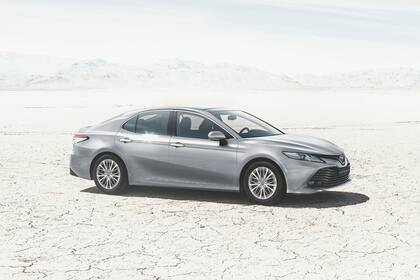 El nuevo Toyota Camry V6