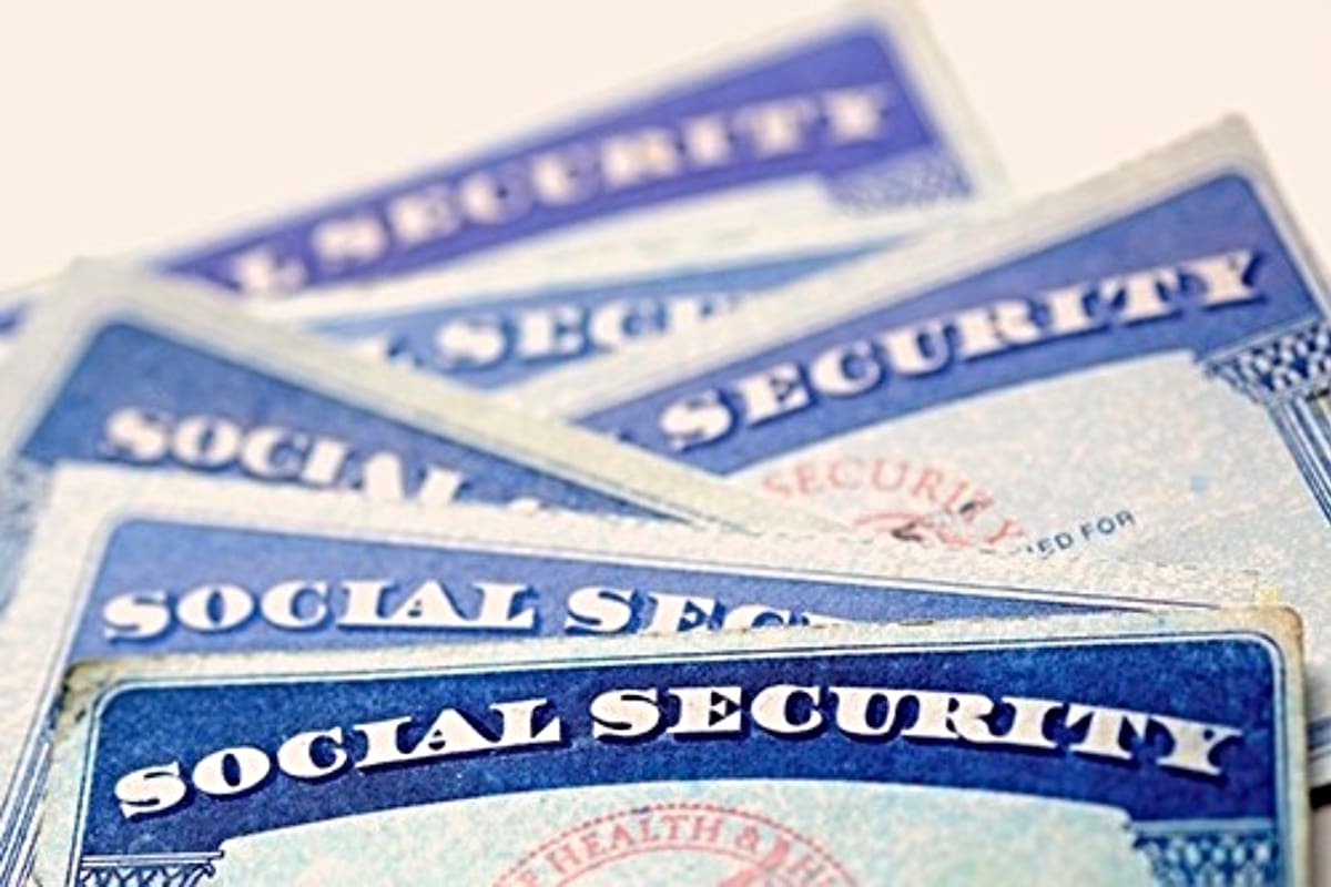 El Número de Seguro Social es un identificador único emitido por la Administración del Seguro Social de EE.UU.