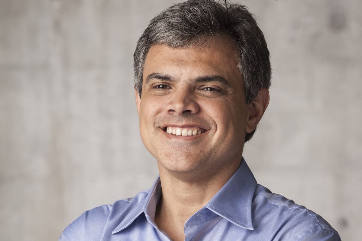 El número uno de Natura para la región anunció sus planes para reenfocar sus plantas en la producción de artículos esenciales para el nuevo escenario