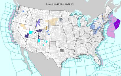 El NWS de Riverton, Wyoming, mantiene una advertencia por clima invernal para cordilleras del estado donde se prevén acumulaciones de 4-8 pulgadas (10-20 cm) en cimas elevadas y 2-4 pulgadas (5-10 cm) en medianas alturas