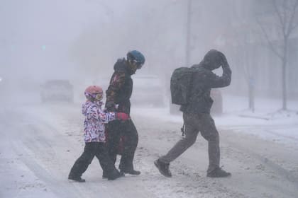 El NWS lanzó varias alertas por nevadas intensas en EE.UU. (Foto, Derek Gee/The Buffalo News vía AP)