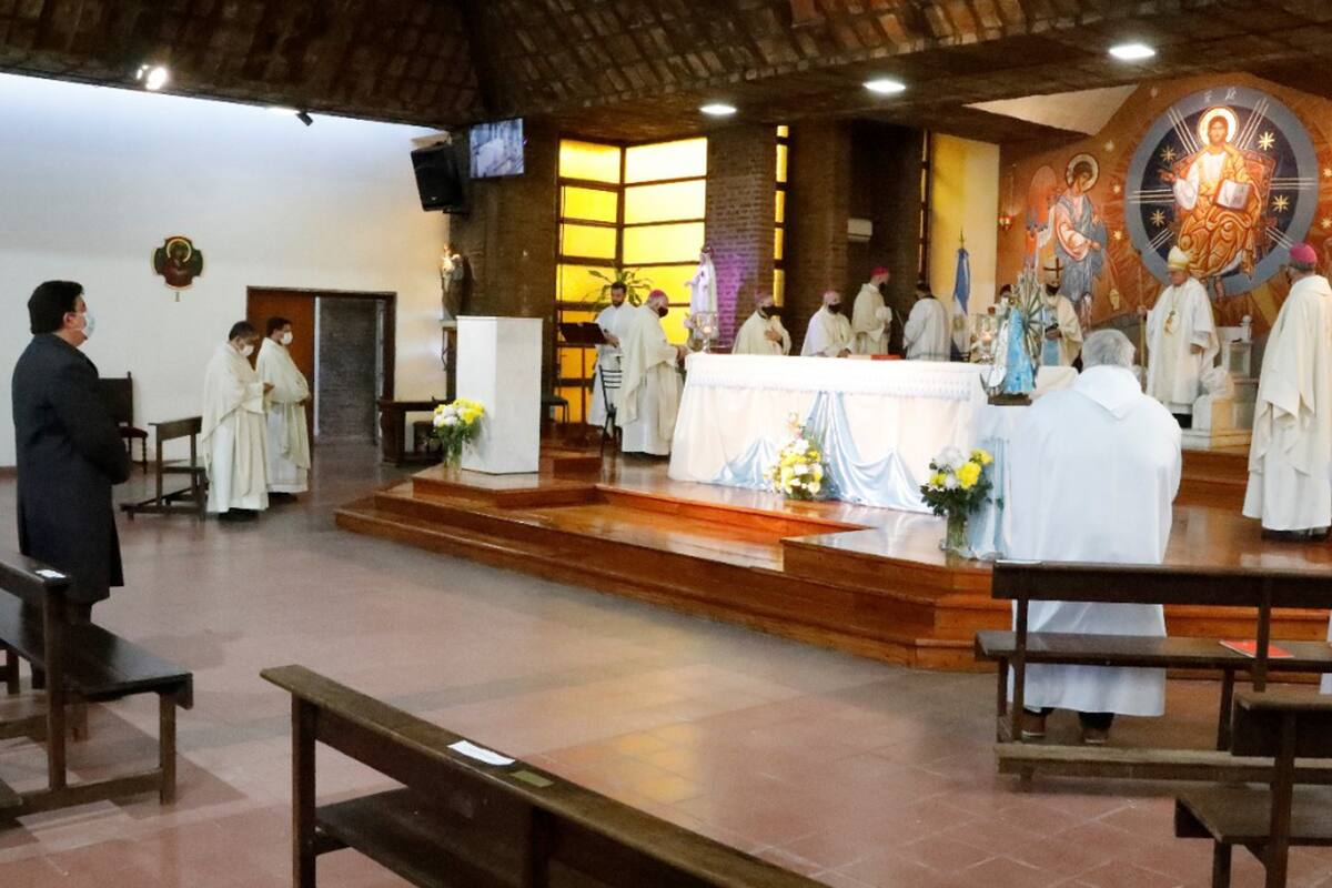 El obispo Torres Carbonell asumió en la diócesis de Gregorio de Laferrére y habló de los desafíos en los tiempos de la pandemia