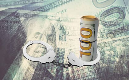 El objetivo de la administración Milei, que llegó al Gobierno proponiendo la dolarización, es, paradójicamente, quitarle combustible a la demanda de dólares.