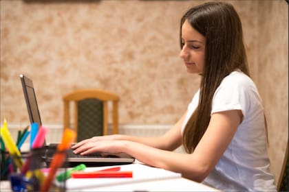 El objetivo de la vigilancia sobre los estudiantes en Texas es detectar señales de alerta