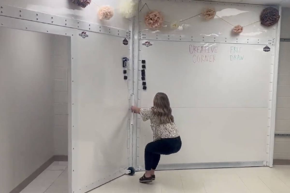 El objetivo de las salas antibalas es que los maestros puedan utilizarlas en sus clases normales y adaptarlas como un cuarto de protección, en caso de un tiroteo