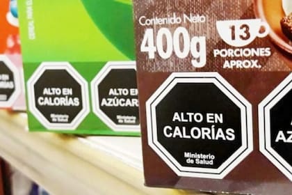 El objetivo de los sellos es advertirnos sobre la presencia excesiva de ingredientes nocivos