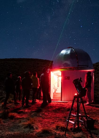 El observatorio en la zona rural Ñirihuau Arriba, a 23 kilómetros de Bariloche, creado por Daniel Chiesa