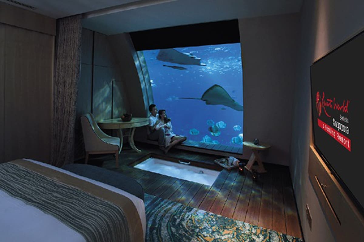 El Ocean Suites, de Singapur, con gran ventanal frente a la cama