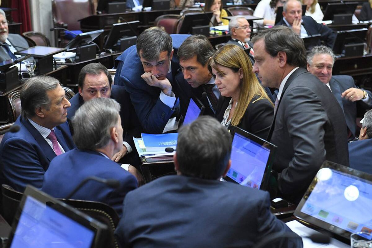 El oficialismo estuvo en el recinto para aprobar el proyecto, pero no hubo quorum