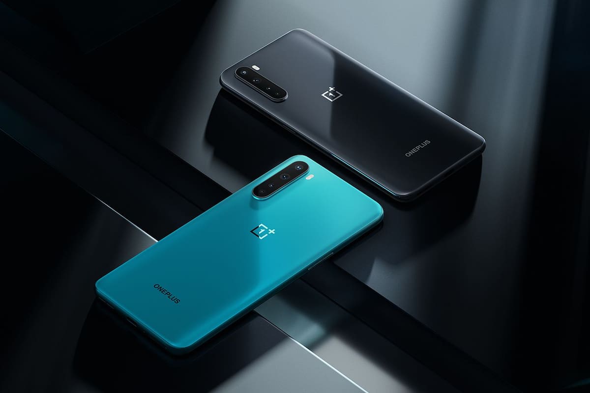 El OnePlus Nord tiene un procesador Snapdragon 765 5G, y entre 399 y 499 euros de precio, según si tiene 8 o 12 GB de RAM, y 128 o 256 GB de almacenamiento