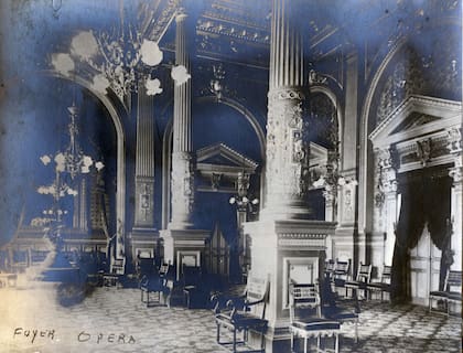 El viejo teatro Ópera, uno de los más lujosos de Buenos Aires, donde triunfó la compañía de Madame Rasimi