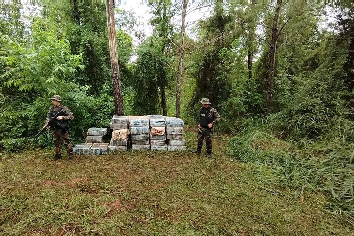 El operativo antidrogas se realizó en la costa de la localidad misionera de Puerto Rico