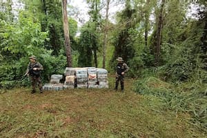 El operativo antidrogas se realizó en la costa de la localidad misionera de Puerto Rico