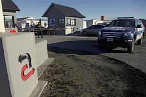 El operativo en Austral Construcciones, con 40 efectivos de seguridad