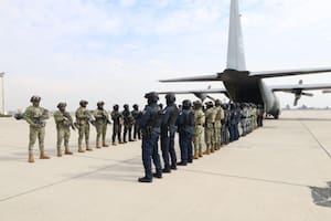 El operativo en el que México trasladó 37 presuntos criminales a Estados Unidos