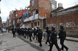 El Gobierno de la Ciudad realizó un operativo para frenar nuevas construcciones en la villa “La Carbonilla”