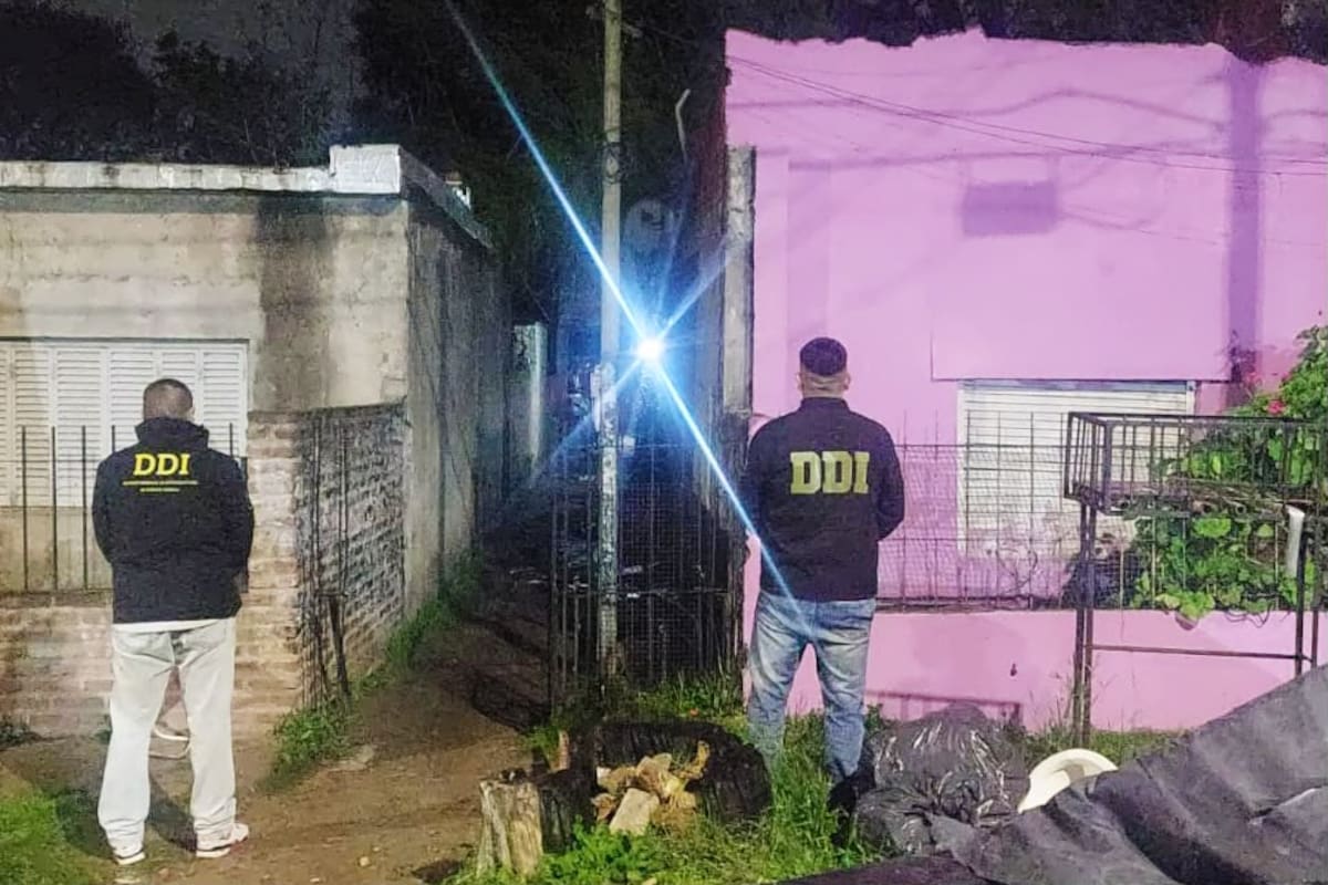 El operativo en la casa de la niña asesinada