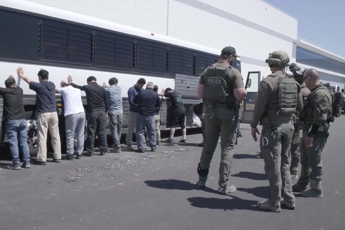 El operativo federal del 4 de septiembre de 2025 dejó 475 trabajadores bajo custodia en el complejo de Hyundai en Georgia