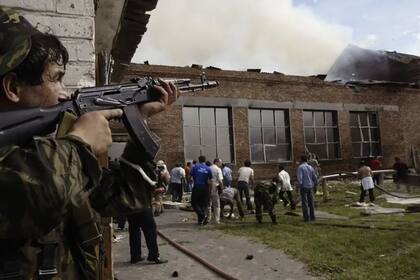 El operativo para liberar la escuela en Beslán dejó preguntas sin responder