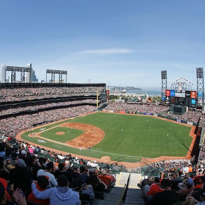 El Oracle Park, casa de los Giants de San Francisco, fue inaugurado en el 2000