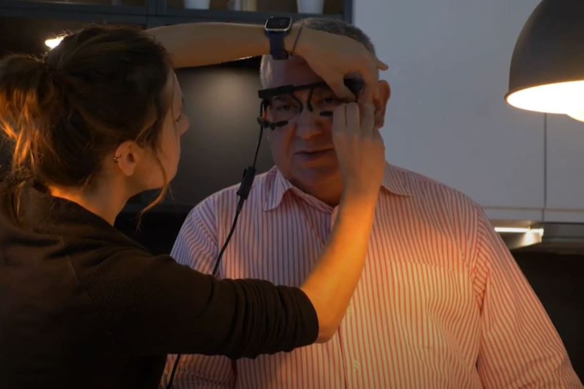 El paciente al que le implantaron microelectrodos en la corteza visual primaria