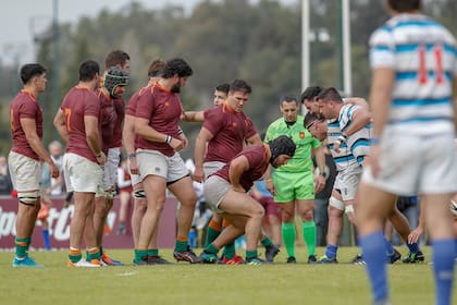 El pack está dando como nunca el presente en Newman; se celebró haberle hecho un try de forwards a SIC.