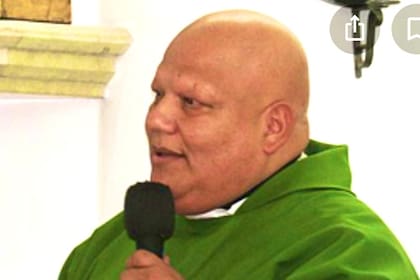 El Padre Bachi Brítez había recibido un videomensaje del papa Francisco, preocupado por su salud