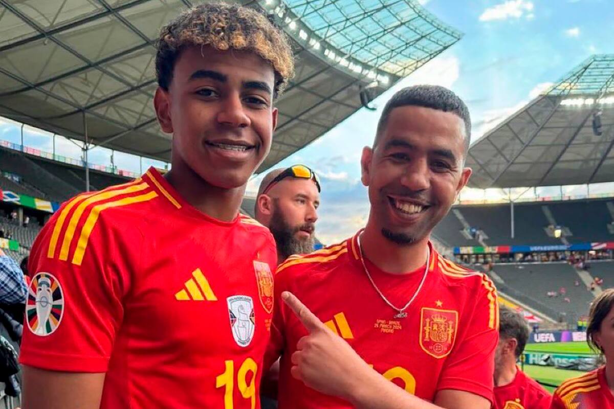 El padre de Lamine Yamal, Mounir Nasraoui, fue apuñalado en Mataró; su hijo, de 17 años, fue una de las estrellas de la Eurocopa que España conquistó en julio en Alemania.