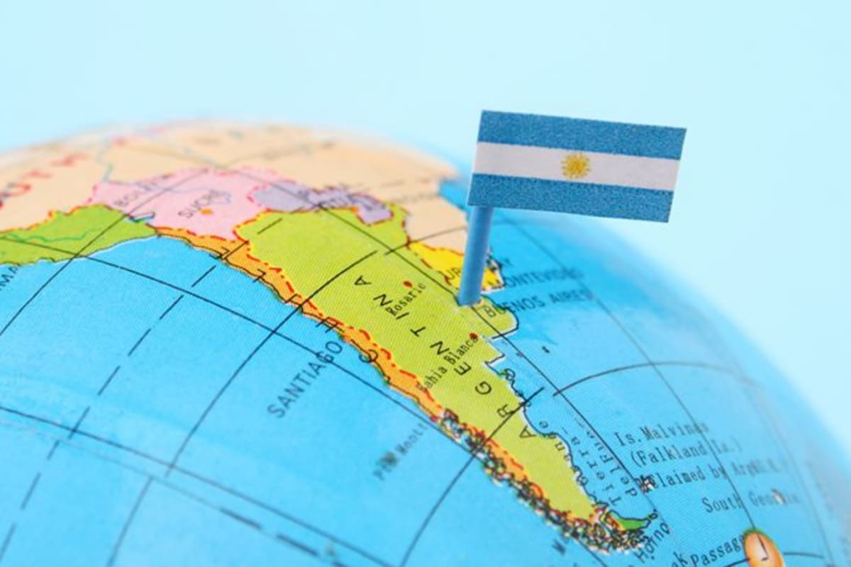 El país cambió su cartografía y el nuevo mapa dió mucho que hablar.