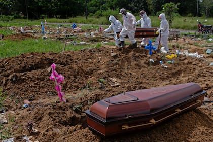 El país sudamericano es el segundo país del mundo con más muertos por covid, por detrás de EE.UU.