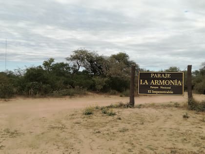 El paisaje salvaje de los alrededores de Castelli (Crédito: Leandro Vesco)